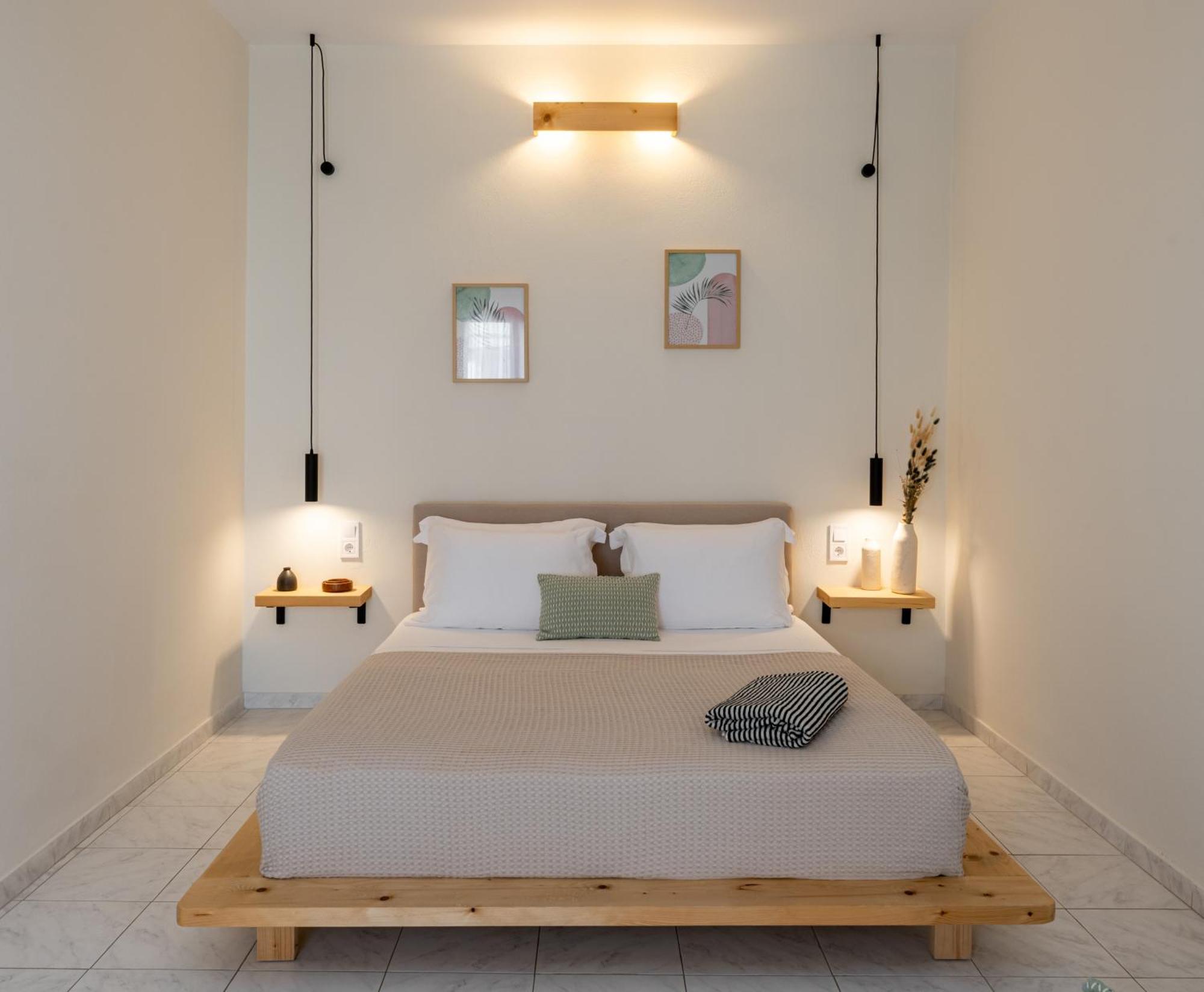Capella Skiathos, Town Екстериор снимка