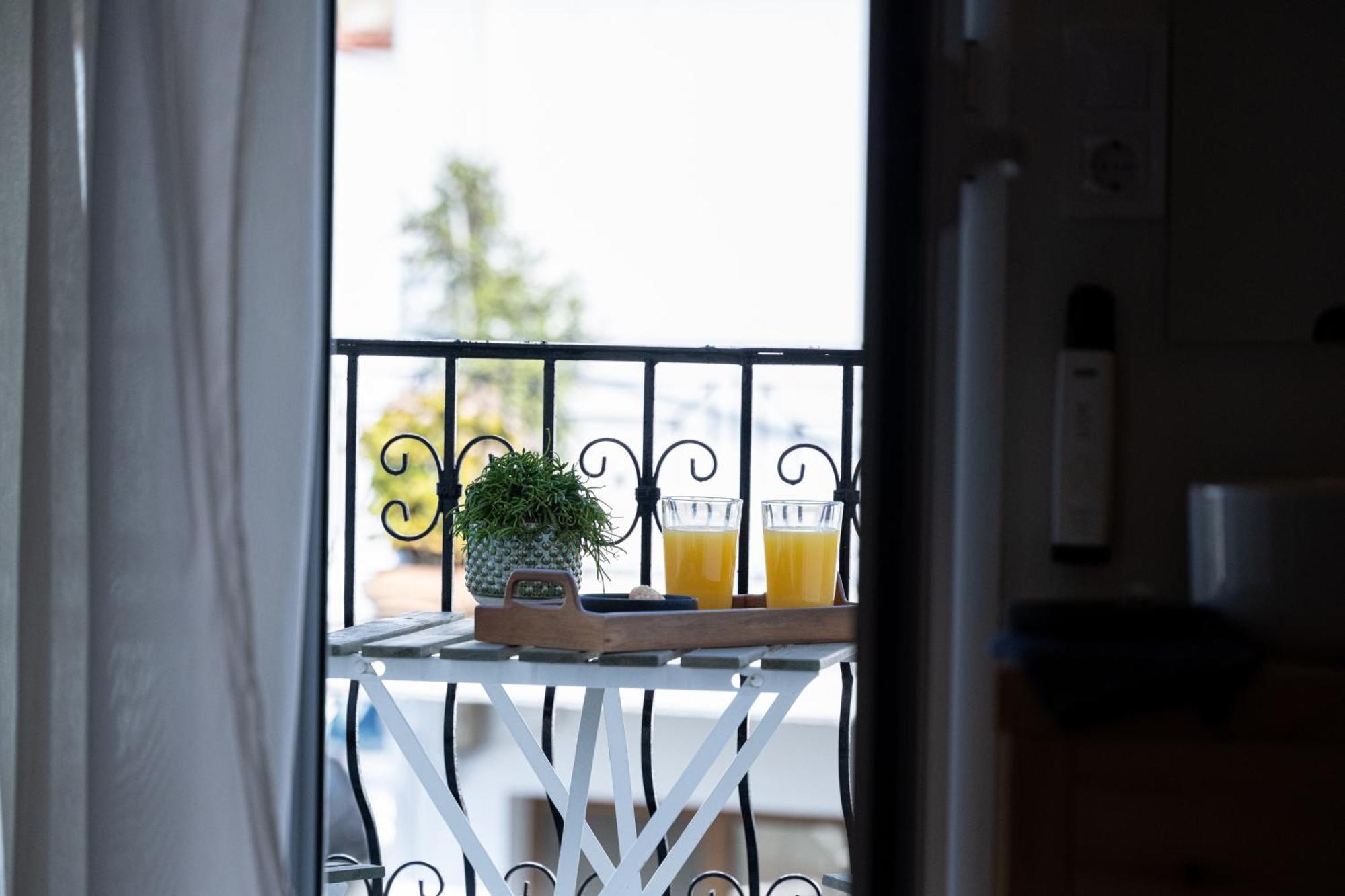 Capella Skiathos, Town Екстериор снимка